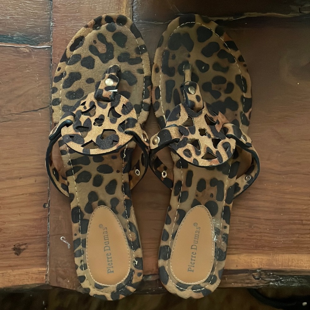Leopard sandals